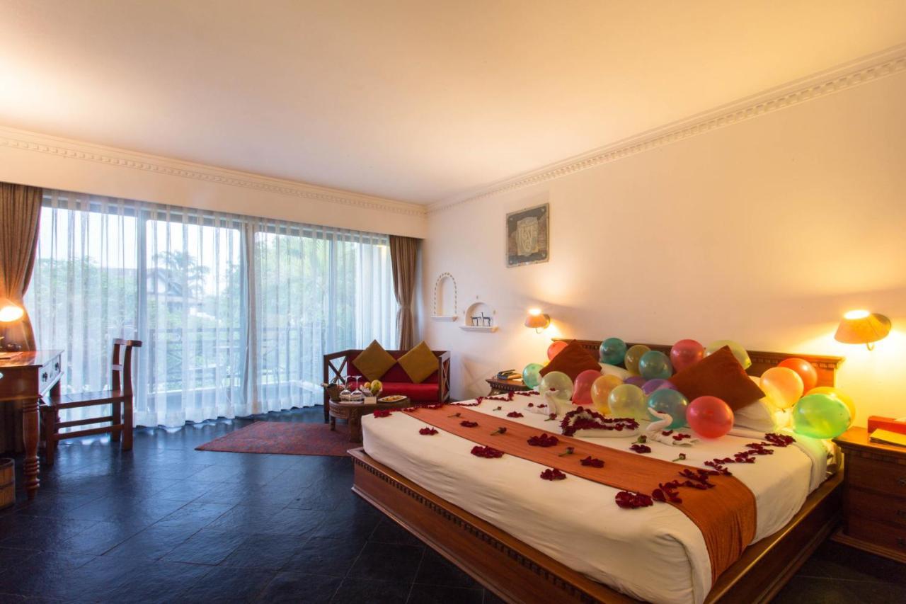Shangri-La Village Resort, Покхара Экстерьер фото